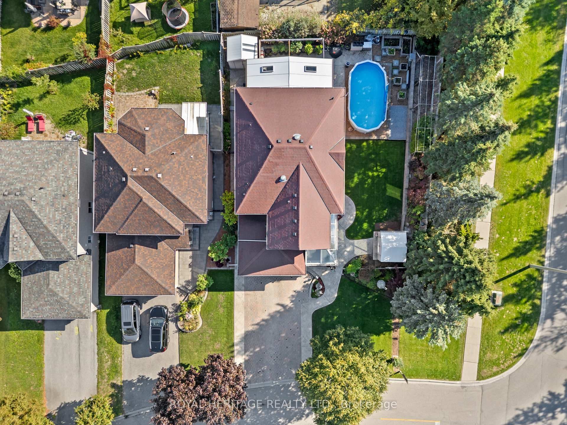 1101 Gossamer Drive, Pickering, ON L1X 2T7 - Photo 1