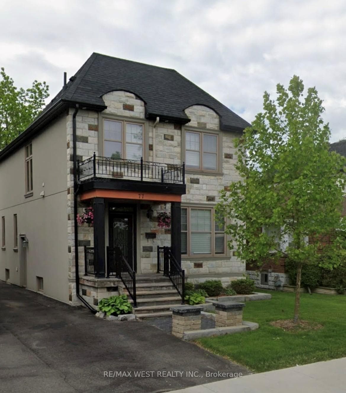 77 Murrie Street Unit Lower, Liberty Village / Parkdale / South Parkdale, ON M8V 1X6 - Photo 1