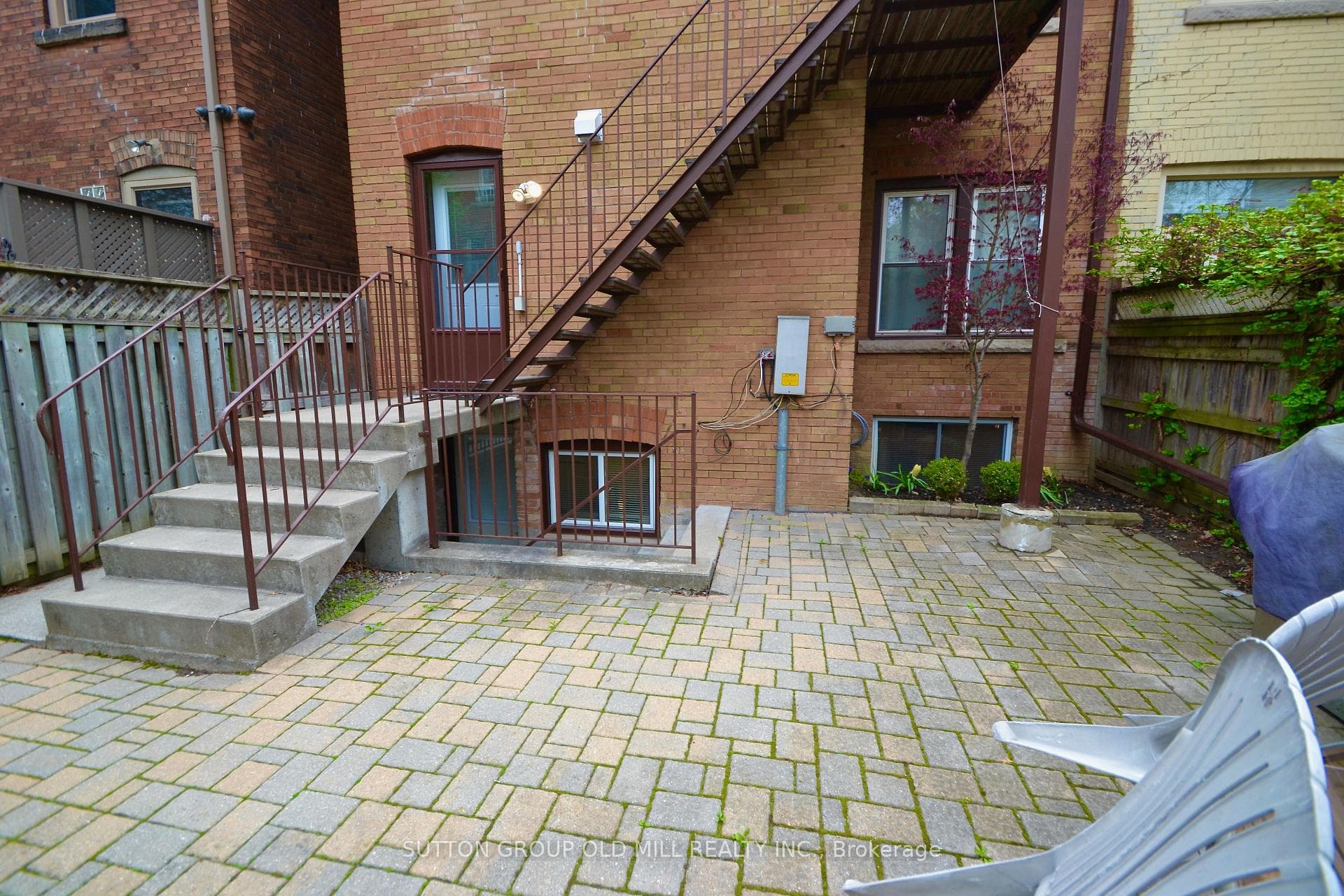 180 Madison Avenue Unit Lower, Annex / Yorkville / Summerhill, ON M5R 2S5 - Photo 1