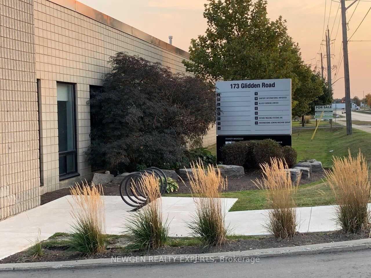173 Glidden Road Unit 23, Brampton, ON L6W 3L9 - Photo 1