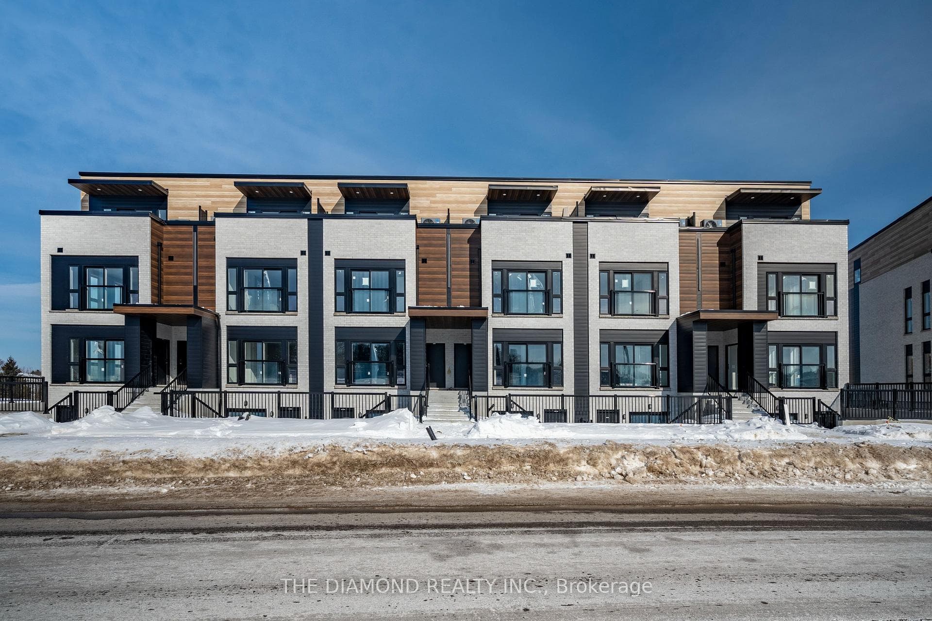 130 Otterbein Road Unit 80, Kitchener, ON N2B 3E4 - Photo 1