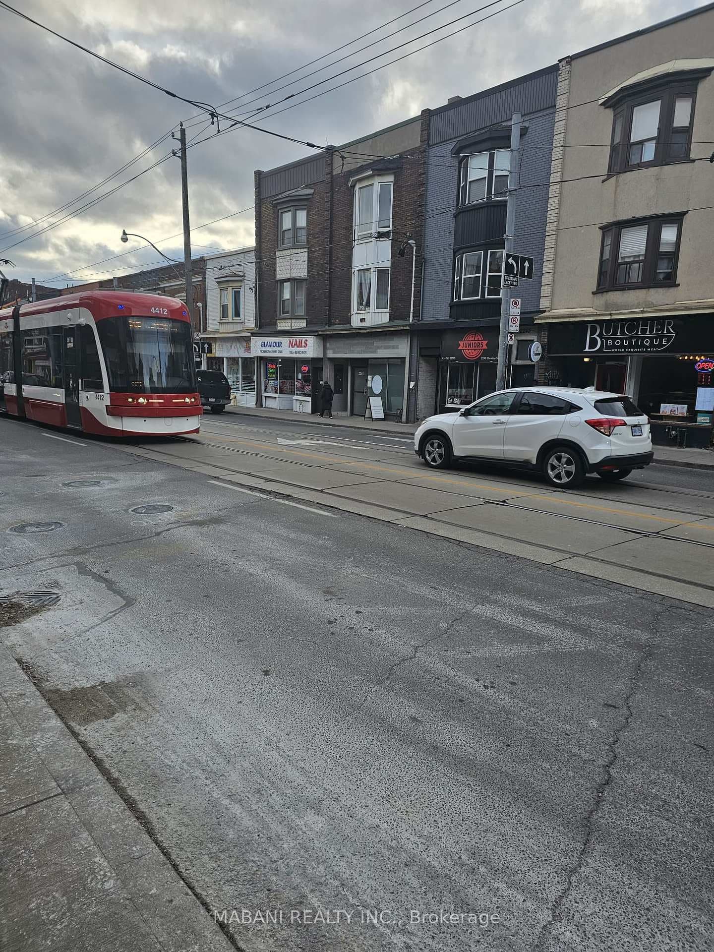 2239 Dundas Street, High Park / Junction / Roncesvalles, ON M6R 1X6 - Photo 1