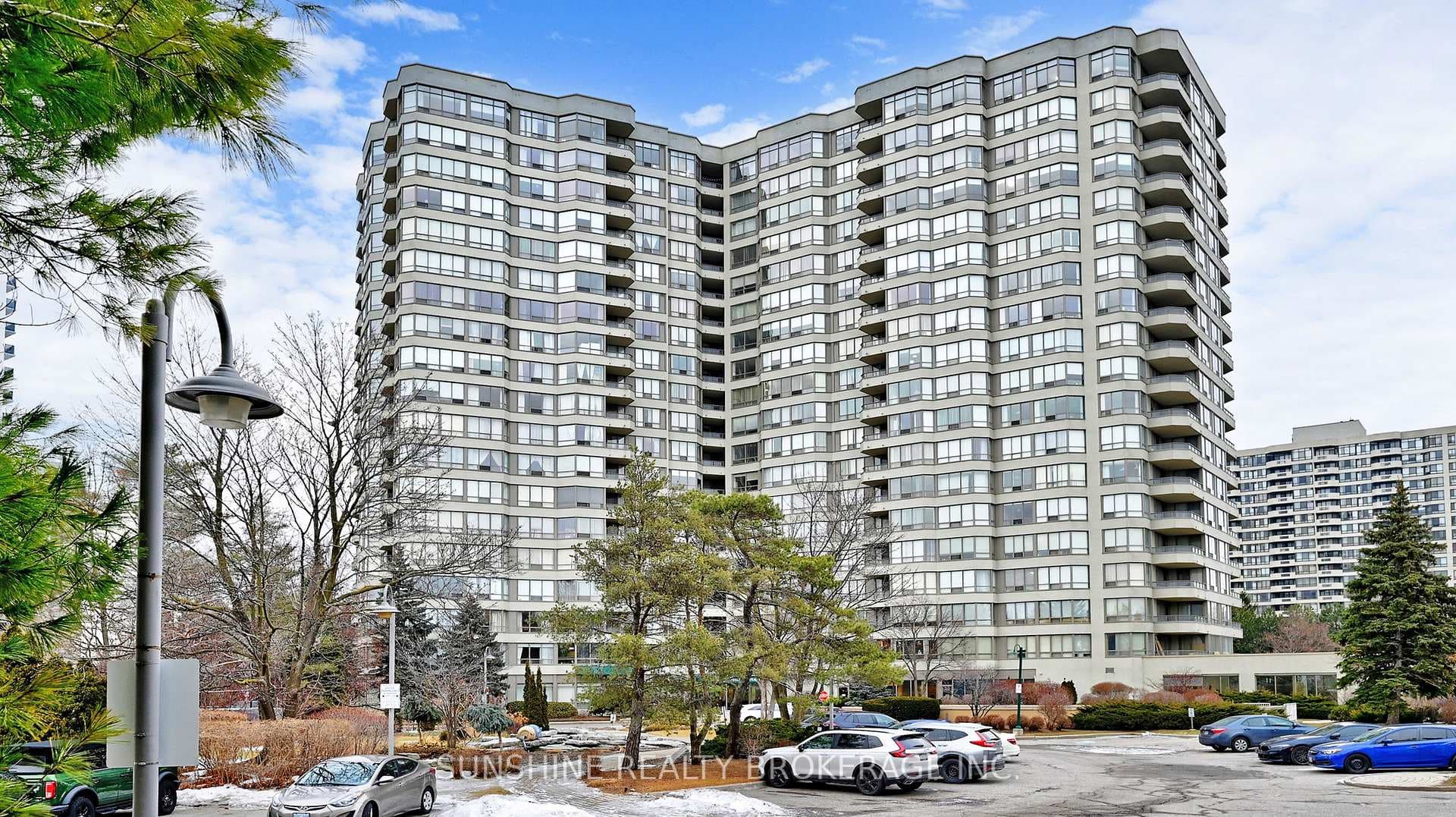 175 Bamburgh Circle Unit 309, Scarborough Village / Eglinton East, ON M1W 3X8 - Photo 1