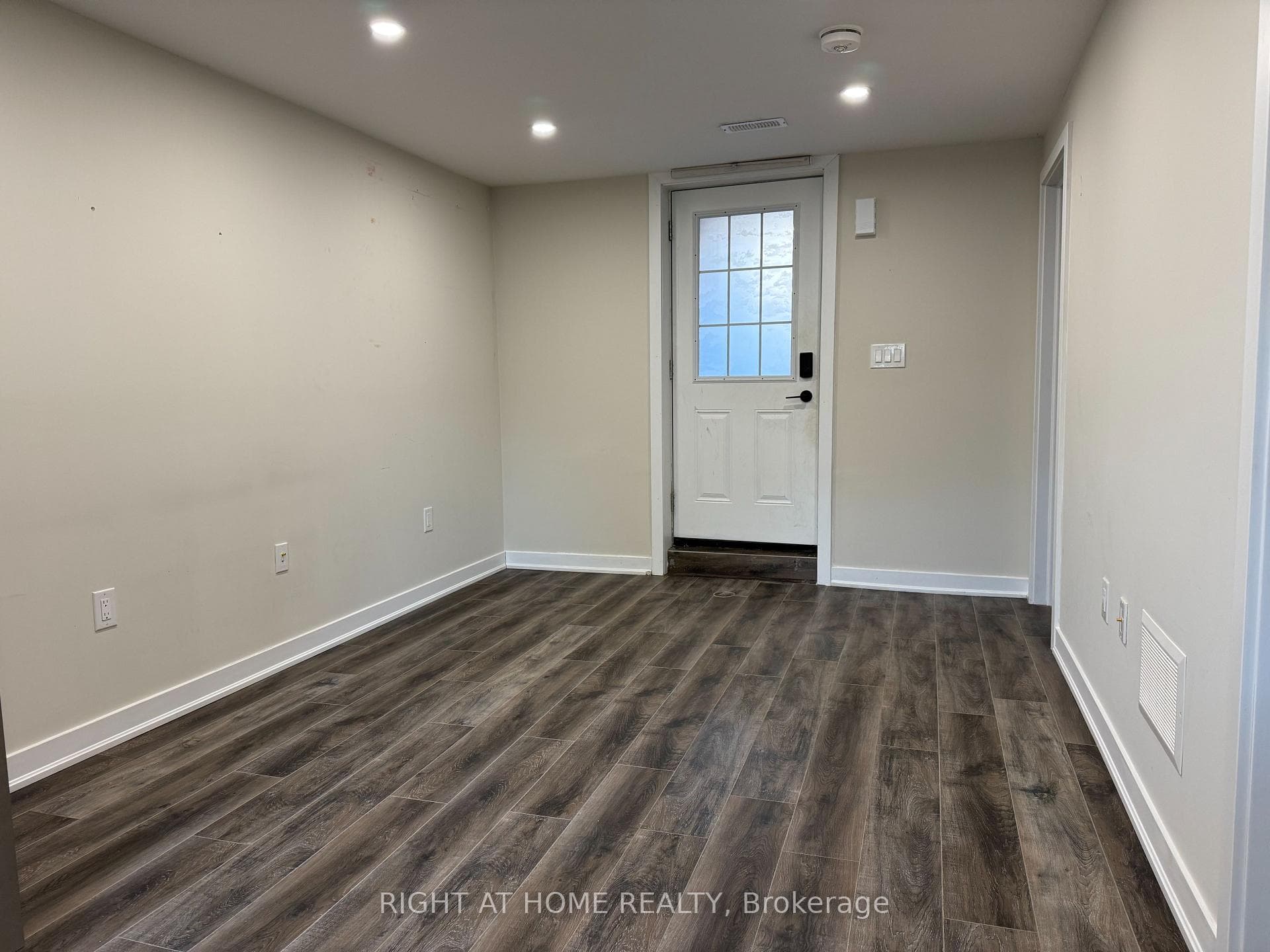 315 Kipling Avenue, Liberty Village / Parkdale / South Parkdale, ON M8V 3K6 - Photo 1