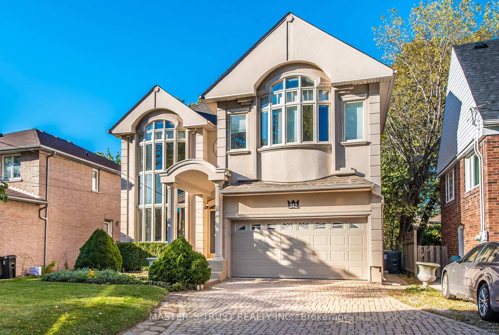 242 Empress Avenue, Willowdale / Newtonbrook, ON M2N 3T9 - Photo 1
