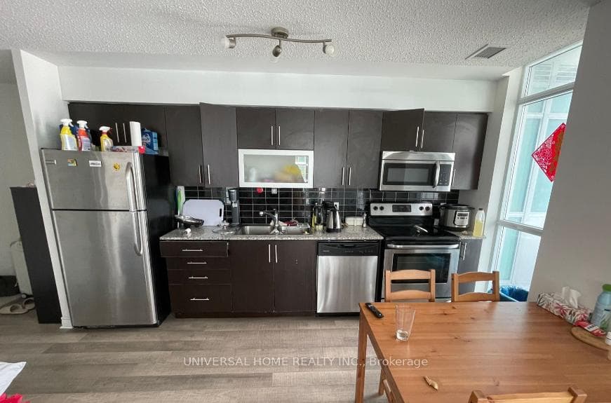 50 Town Centre Court Unit 1404, Scarborough (West Hill / Highland Creek), ON M1P 0A9 - Photo 1