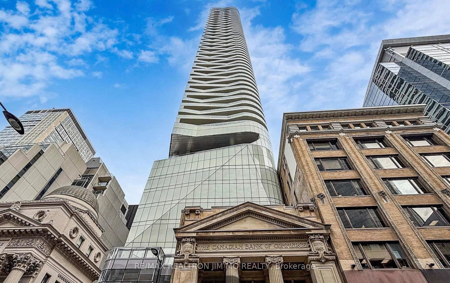 197 Yonge Street Unit 2604, Regent Park / Cabbagetown / St. James Town, ON M5B 1M4 - Photo 1